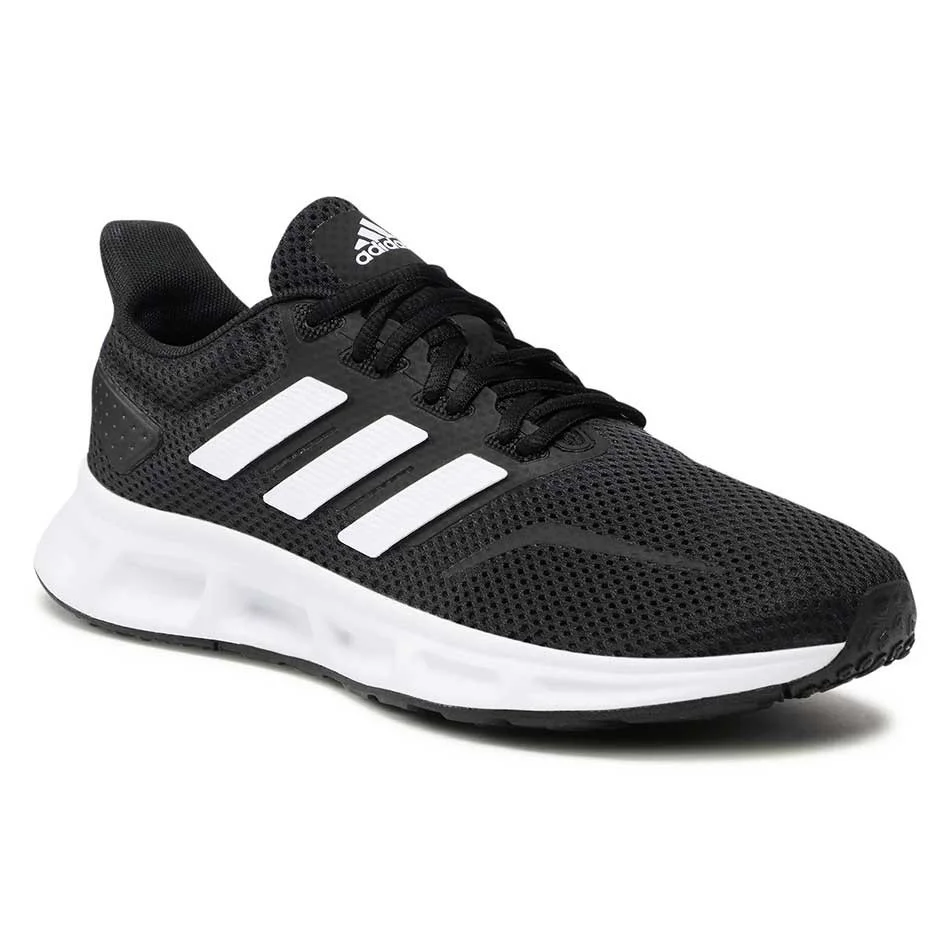 کفش‌ آدیداس (Adidas)