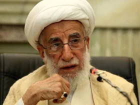 آیت‌الله جنتی ۹۹ ساله شد؛ پس از ۴۵ سال، هنوز قلب شورای نگهبان است!