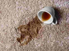 چگونه رد چای را از فرش پاک کنیم؟