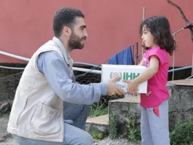 حمایت گروه‌های خیریه و مردمی از پناهندگان سوری در اردوگاه‌های لبنان