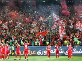 با ۵۰ هزار تماشاگر! پرسپولیس در دربی تهران، ۲ بر ۱ استقلال را مغلوب کرد