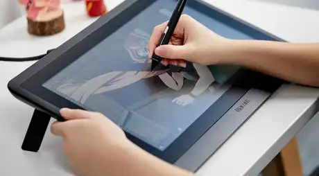 ۳. تبلت Wacom Cintiq 16