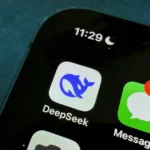 همه چیز درباره چت‌ بات چینی DeepSeek که دنیای AI را به لرزه انداخت!