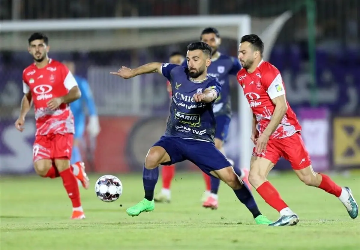 خلاصه بازی چادرملو اردکان 0 - پرسپولیس 1