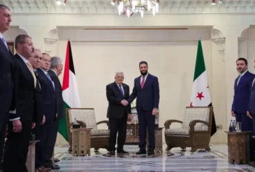 استقبال تاریخی احمد الشرع از محمود عباس در دمشق؛ نخستین دیدار پس از ۱۶ سال