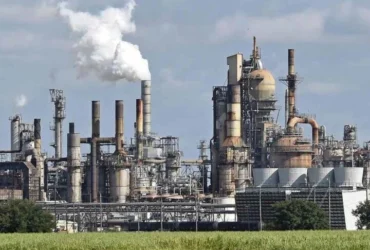 افزایش ۸ میلیون لیتر بنزین در روز: پروژه‌های نوآورانه پالایشی و ارتقاء کیفیت سوخت در ایران