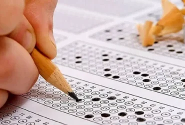 آخرین فرصت دریافت کارت کنکور ۱۴۰۴ تا ساعت ۱۲ امشب