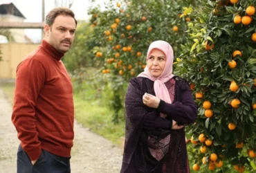 اکرم محمدی، بازیگر نقش ماندگار خانم بزرگ در ستایش ۳ کیست؟ نگاهی به زندگی و کارنامه هنری او