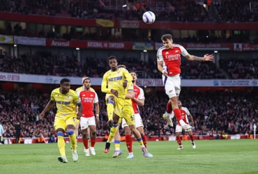آرسنال ۲-۲ کریستال پالاس: شانس قهرمانی توپچی‌ها از دست رفت