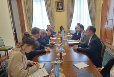 گفت‌وگوی معاون عراقچی با معاون وزیر خارجه روسیه در مسکو