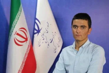 استاندار کرمان برای اولین‌بار یک نوجوان را مشاور خود کرد