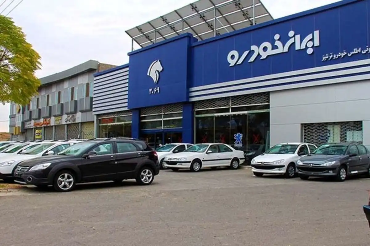 ثبات قیمت خودرو در بازار؛ ارزان‌ترین سواری همچنان ۵۰۵ میلیون تومان