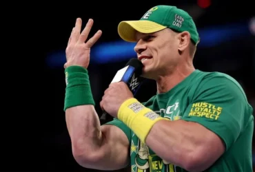 جان سینا با عبور از ریک فلیر، رکورددار قهرمانی جهان در WWE شد؛ هفدهمین قهرمانی جان سینا در WWE