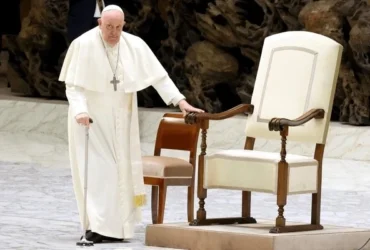 چه کسی جانشین پاپ فرانسیس می‌شود؟ بررسی گزینه‌ ها و فرآیند انتخاب پاپ جدید