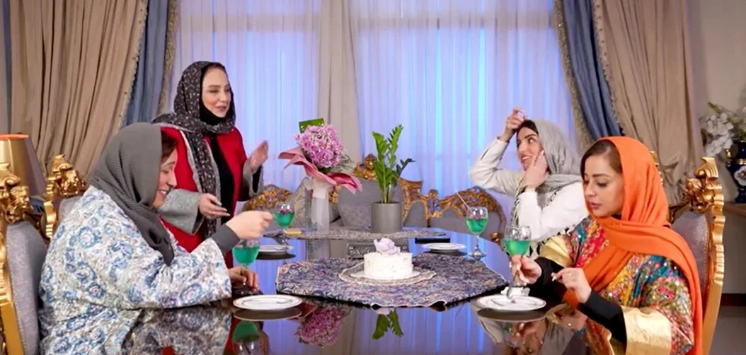 بهنوش بختیاری در شام ایرانی: "من همینجوری فحش خورم ملسه، بعد از شام ایرانی بهم میگن برو بمیر!"