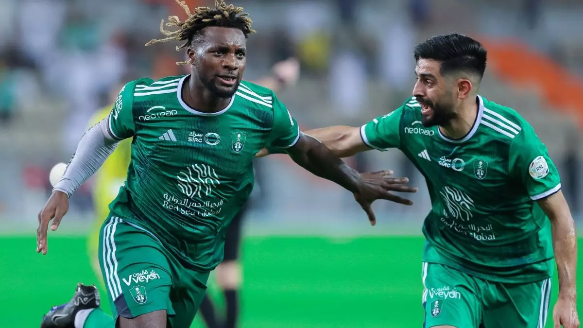 نتیجه نهایی بازی الاهلی عربستان و التعاون: برد 2-0 الاهلی مقابل التعاون در لیگ حرفه‌ای عربستان