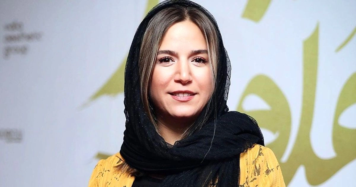 اولین عکس رسمی از همسر ستاره پسیانی؛ پاشا رستمی در افتتاحیه فیلم «زیبا صدایم کن» در باغ فردوس + عکس