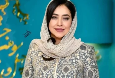 جشن تولد صمیمانه ۴۲ سالگی بهاره کیان افشار با کیک ساده و پیام محبت‌آمیز