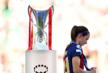 اشک‌های ستاره‌های بارسلونا پس از ناکامی در فینال لیگ قهرمانان