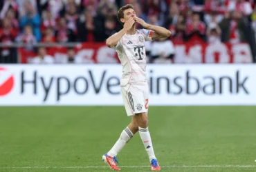 خداحافظی احساسی توماس مولر با پیروزی بایرن برابر گلادباخ