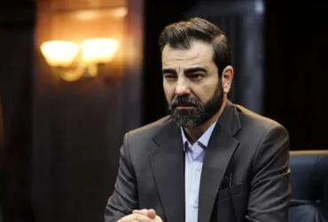 عکس دیده‌نشده از کودکی بهزاد خلج، بازیگر نقش «آقای قاضی»