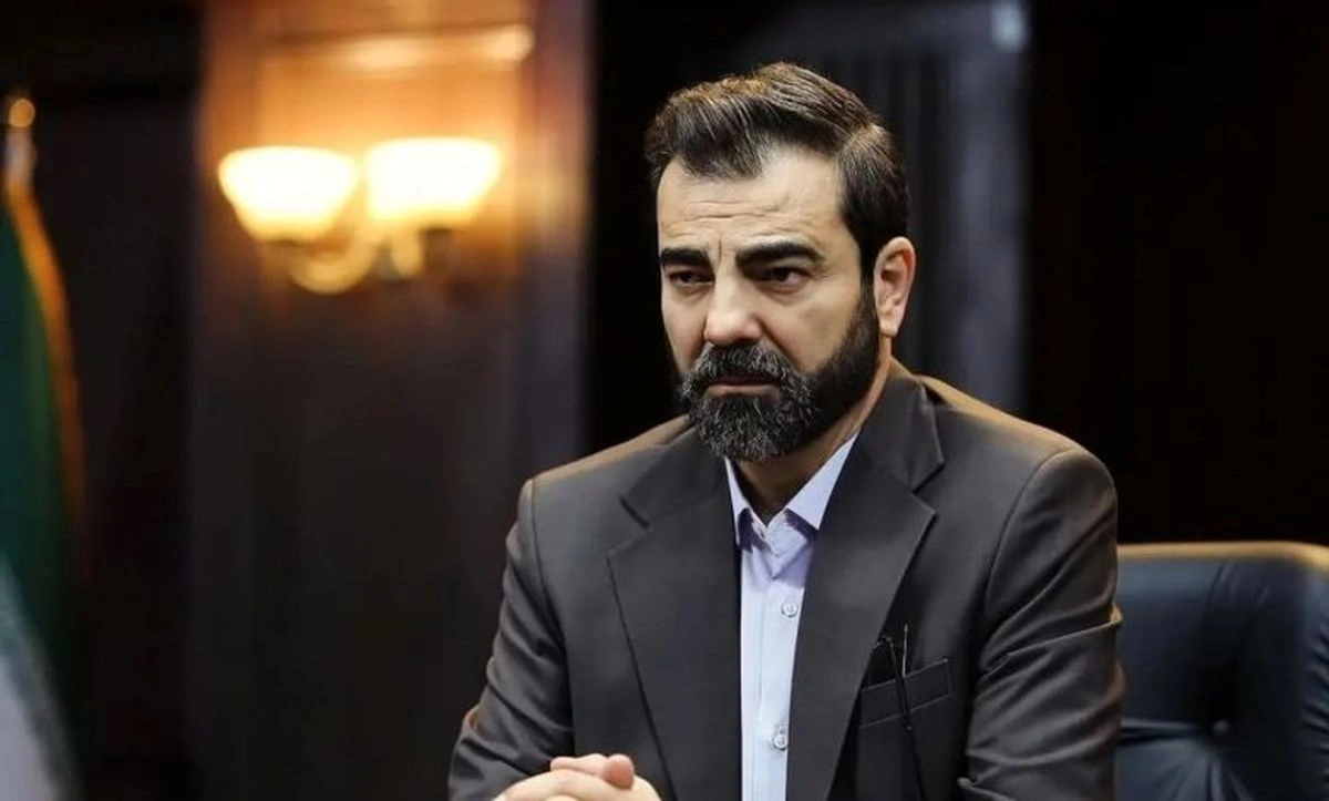 عکس دیده‌نشده از کودکی بهزاد خلج، بازیگر نقش «آقای قاضی»