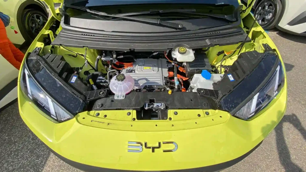 BYD Dolphin Surf؛ خودروی برقی جمع‌وجور