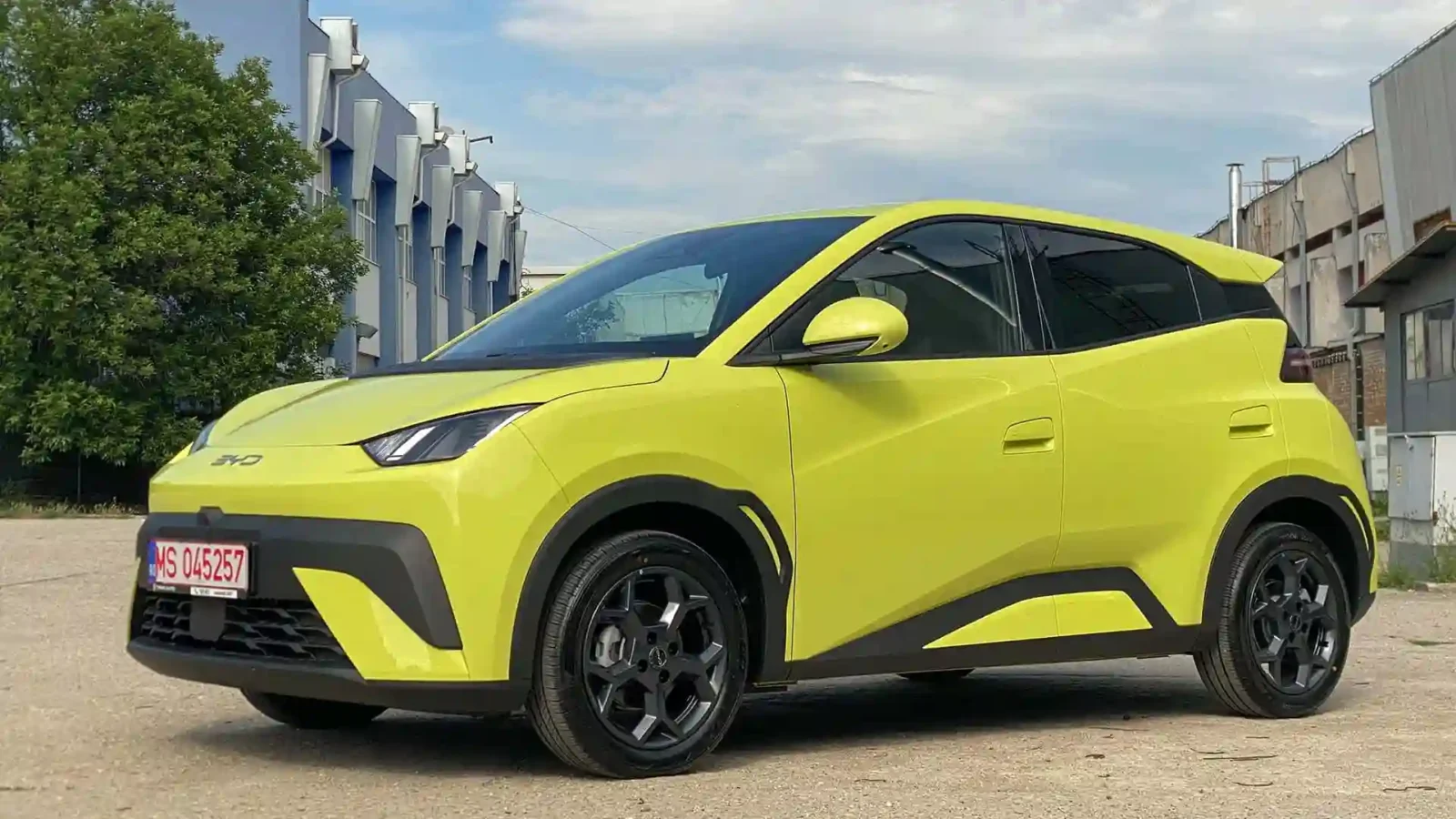 BYD Dolphin Surf؛ خودروی برقی جمع‌وجور که با طراحی جذابش اروپا را تسخیر می‌کند!