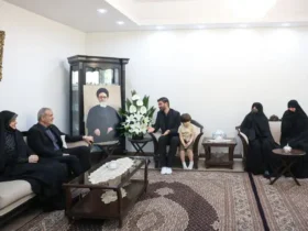 دیدار رئیس‌جمهور با خانواده شهید آل‌هاشم و شهید موسوی