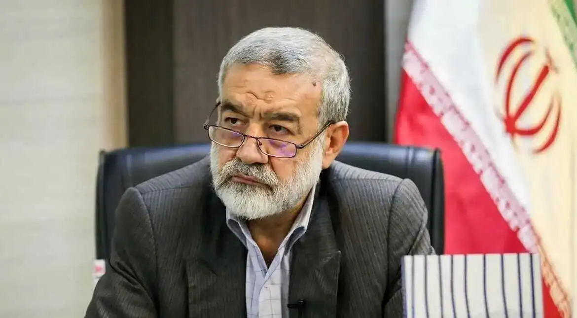 ادعای جدید درباره پزشکیان: تهدید به استعفا برای توقف قانون حجاب؟