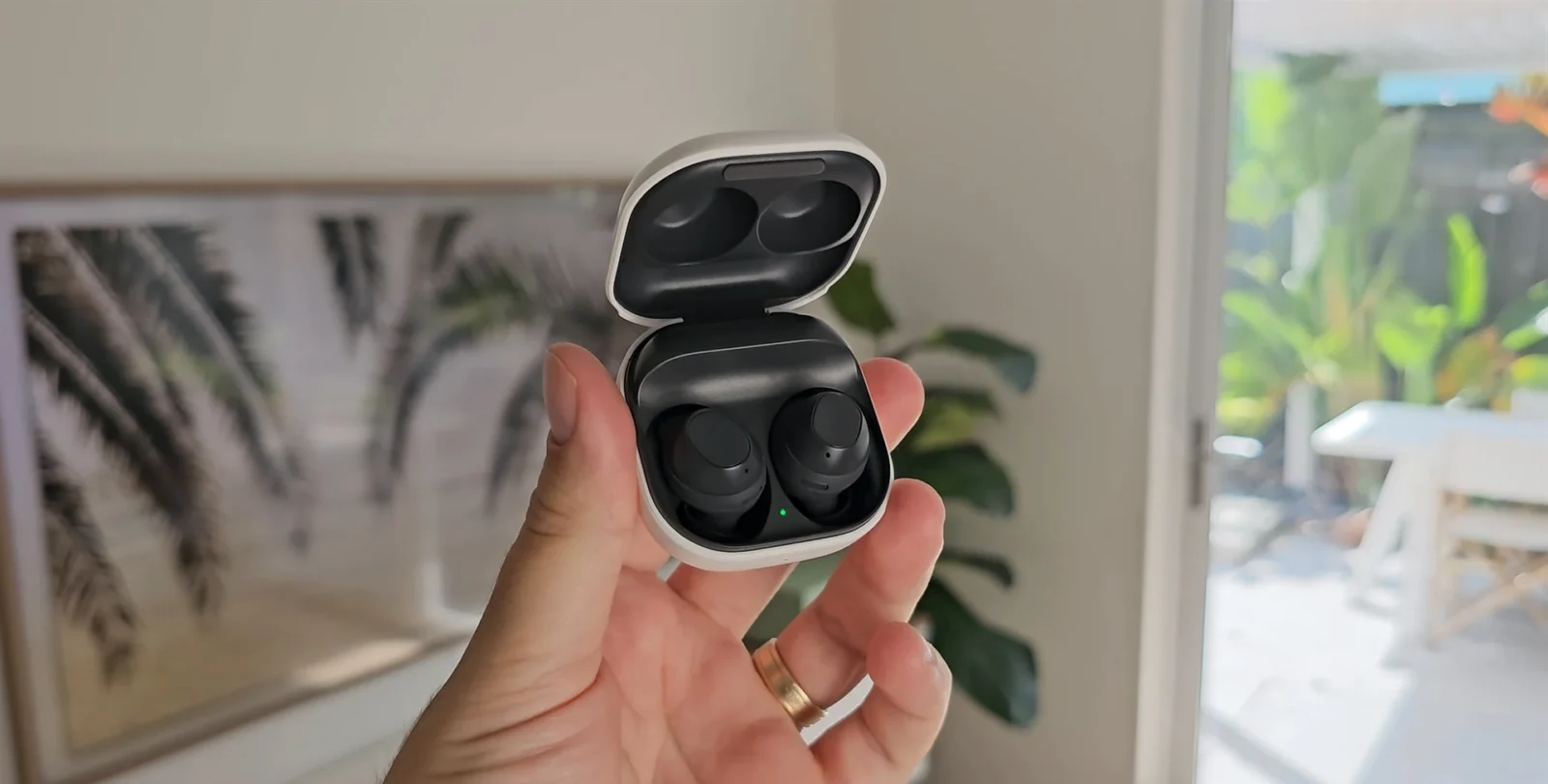 هدفون اقتصادی Galaxy Buds Core سامسونگ در آستانه رونمایی رسمی