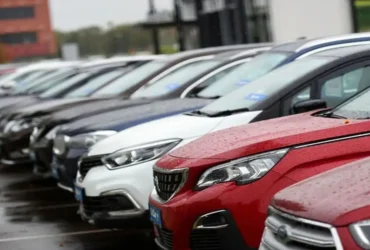 ثبات کامل در بازار خودرو ۷ خرداد ۱۴۰۴، نوسان دلار بی‌تأثیر ماند