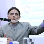 میرسلیم: برخی وزرا با کیف پر از هدیه به مجلس می‌آیند و با کیف خالی بازمی‌گردند!