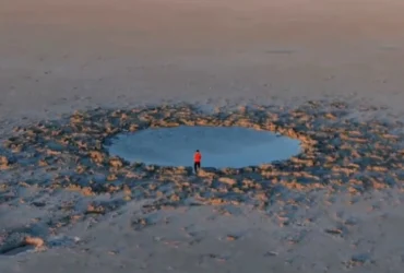 گودال مرموز در دریاچه ارومیه چیست؟ _ راز گودال آبگرم را بخوانید!