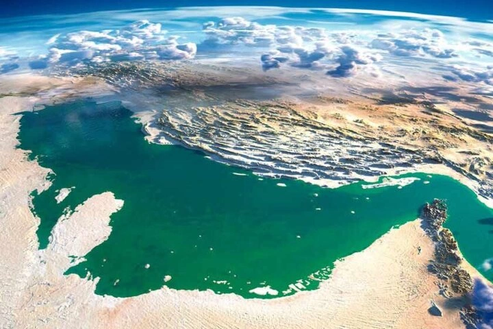 رهبر انقلاب بر بطلان «خلیج عربی» و اهمیت «خلیج فارس» تأکید کردند