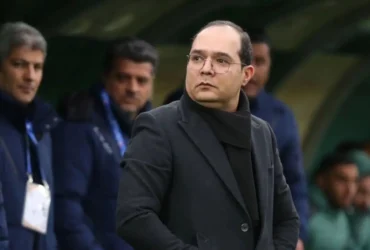 خداحافظی احساسی محمد ربیعی از ذوب‌آهن _ سرمربی سابق ذوب‌آهن به خیبر خرم‌آباد پیوست