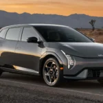 کیا EV4 GT با قدرت بالا رقیب جدید تسلا مدل ۳ پرفورمنس می‌شود