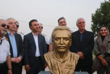 رونمایی از سردیس خلبان محمود اسکندری؛ قهرمان آسمان ایران در خرمشهر جاودانه شد