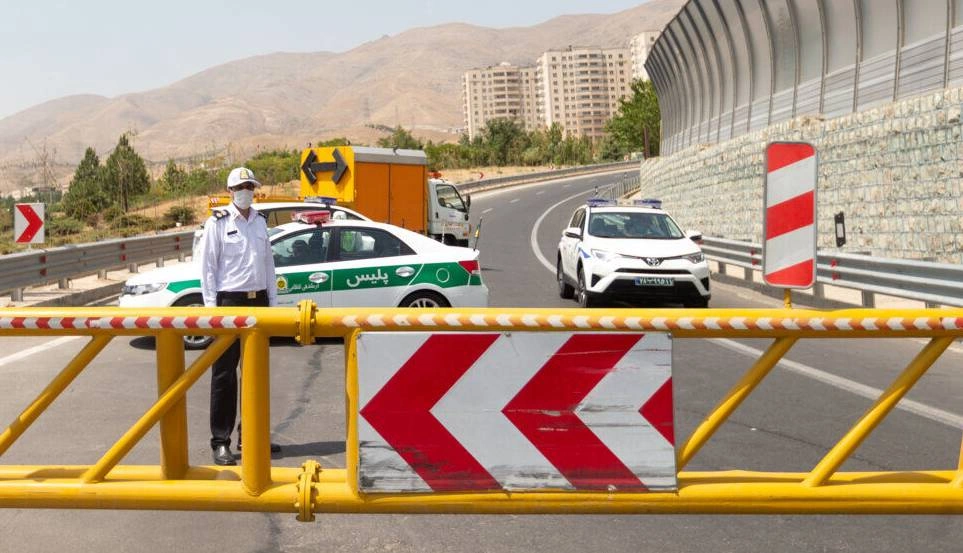 ممنوعیت تردد در محور کرج - چالوس تا پایان اردیبهشت _ ترافیک سنگین در آزادراه قزوین - کرج