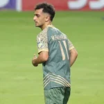 پرسپولیس مهاجم شمس آذر را جذب کرد؛ مجتبی فخریان به مدت ۳ فصل به تیم پرسپولیس پیوست