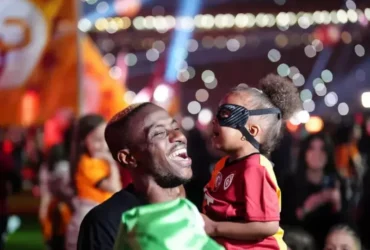 دختر دو‌ساله اوسیمن ستاره جشن قهرمانی گالاتاسرای شد