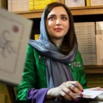 جنجال جشن امضای «سووشون» در نمایشگاه کتاب _ ماجرای یک پوستر اشتباه که همه‌چیز را بهم ریخت!