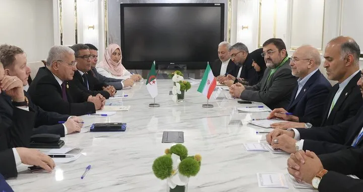 قالیباف در دیدار با رئیس مجلس الجزایر: ایستادگی در جبهه حق، تضمین پیروزی است