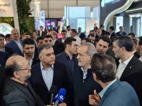 رئیس‌ جمهور از بخش‌های مختلف بیست‌ و نهمین نمایشگاه نفت تهران بازدید کرد