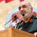 سردار سلامی: ایران با اقتدار مقابل ارتش دشمن ایستاده است _ در میانه جنگ اما بی‌هراس