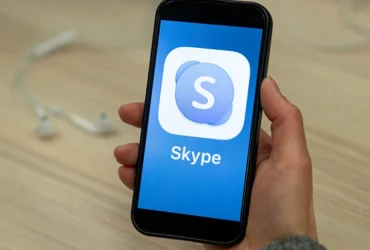 اپلیکیشن اسکایپ پس از ۲۰ سال فعالیت امروز تعطیل شد: مایکروسافت تمرکز خود را به Teams منتقل می‌کند
