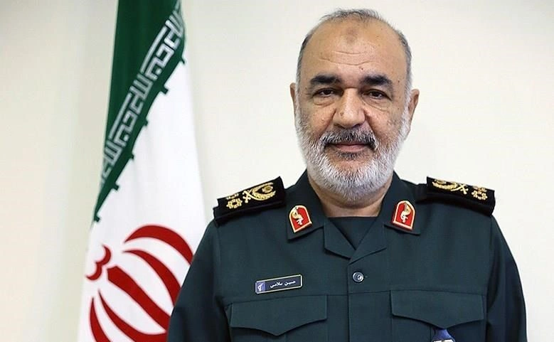 تبریک سردار سلامی به تیم فجر سپاسی شیراز