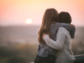 تاریخ روز جهانی دوست صمیمی در سال ۱۴۰۴ دقیقاً چه روزیه؟ _ روز جهانی دوست صمیمی 2025