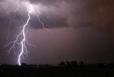 هشدار تندباد و رگبار شدید در مناطق کوهستانی ایران _ وضعیت جوی ۲۵ و ۲۶ اردیبهشت