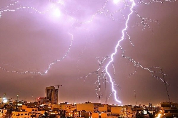 طوفان و صاعقه اردیبهشت ۱۴۰۴ جان ۷ نفر را گرفت _ ۶۷ مصدوم در ۶ استان کشور